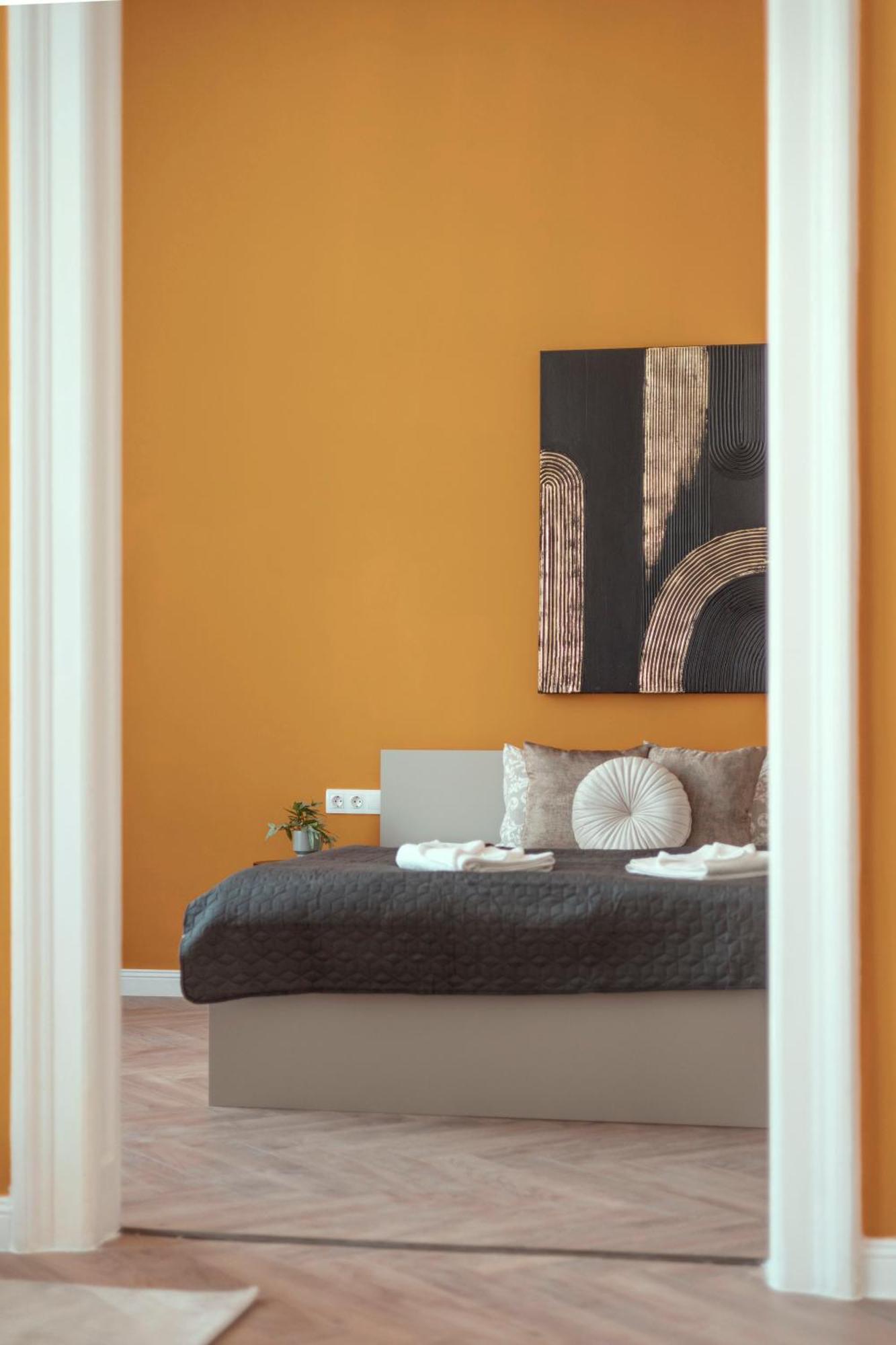 Exclusive Central 3Bedrm Stylish Residence By Prestige Homes Будапеща Екстериор снимка